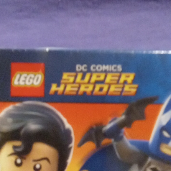 DC COMICS Justice League movie with limited edition Lego man - Picture 3 of 4